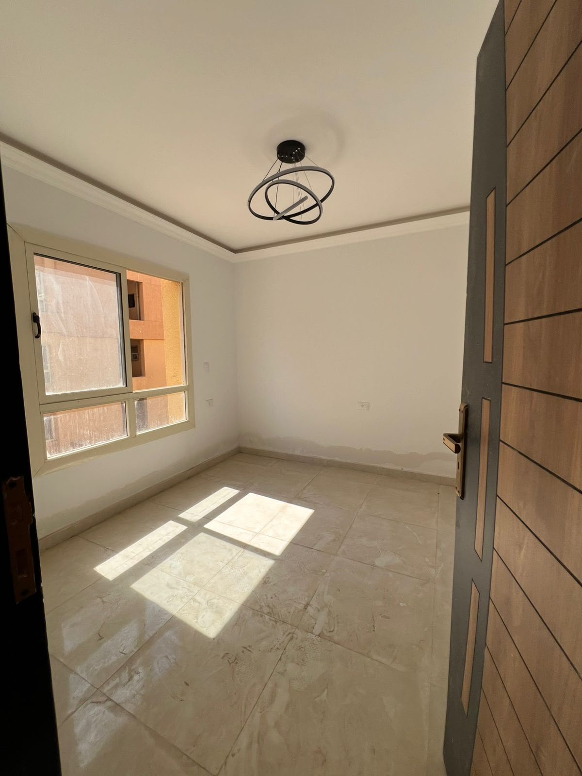 شقه للبيع دور اول مرحله تالته نموذج f